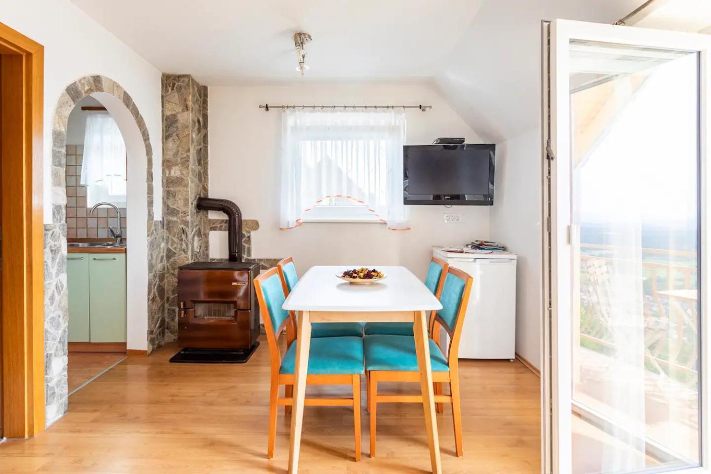 Zidanica-Vineyard Cottage Jakse Semic Екстериор снимка