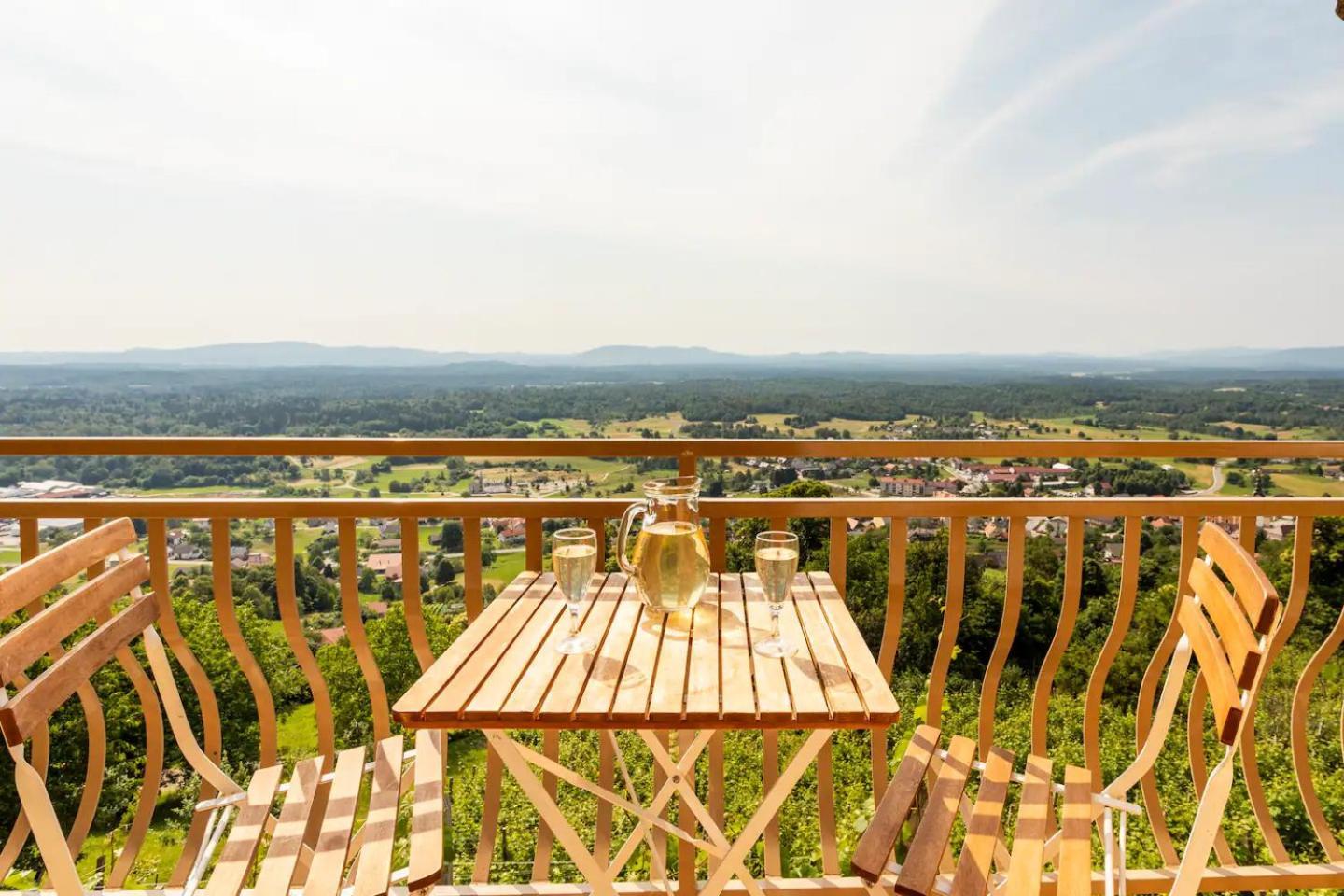 Zidanica-Vineyard Cottage Jakse Semic Екстериор снимка